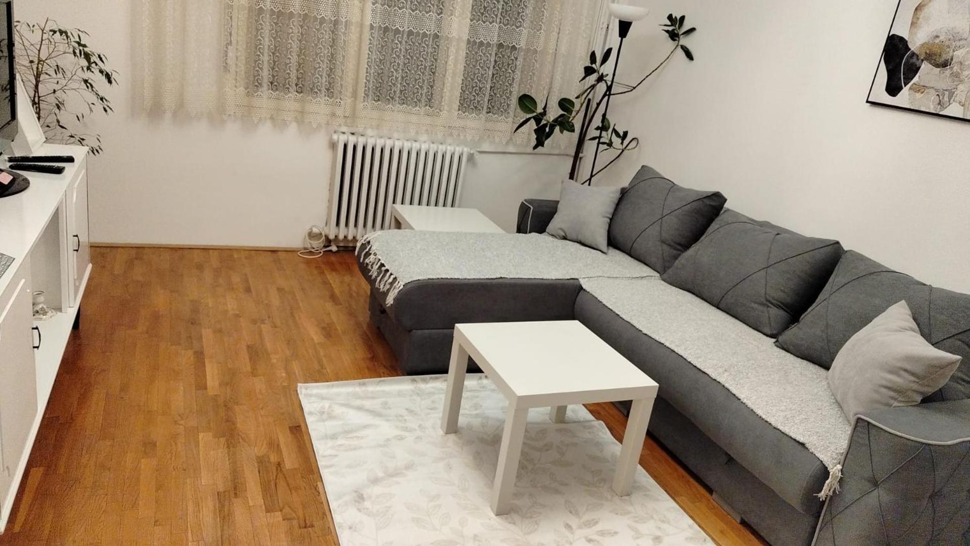 Keližual Apartment Gornji Milanovac Bagian luar foto